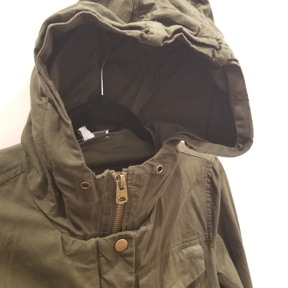 Utility Jacket - Picture 6 of 7